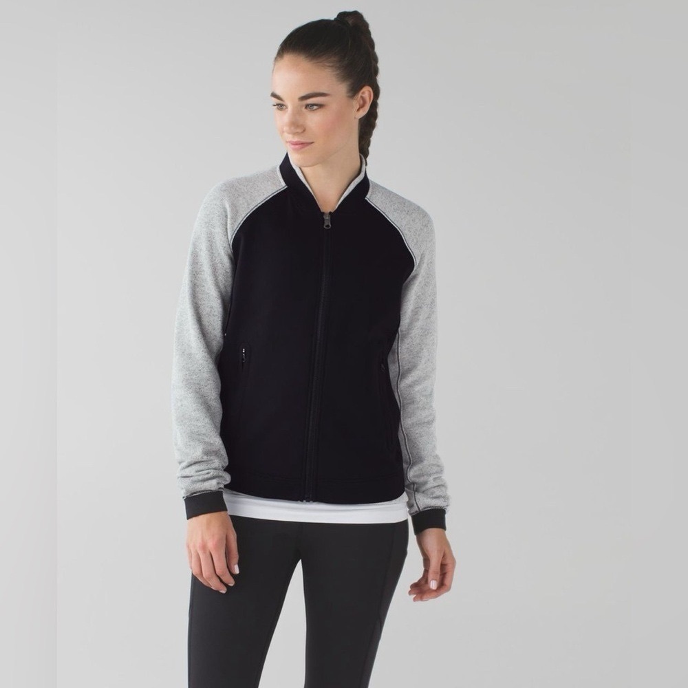 Lululemon Var-City Bomber Black / Heathered Black W4G45S Retail $128 Size 8-10